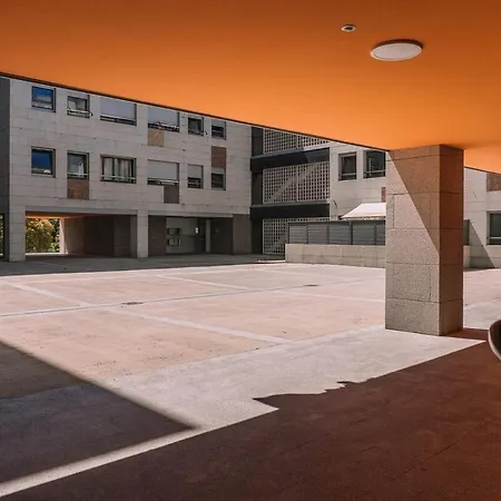 Piscina Y Garaje Cerca Del Centro By * فيجو