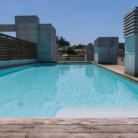 Piscina Y Garaje Cerca Del Centro By Apartamento Vigo