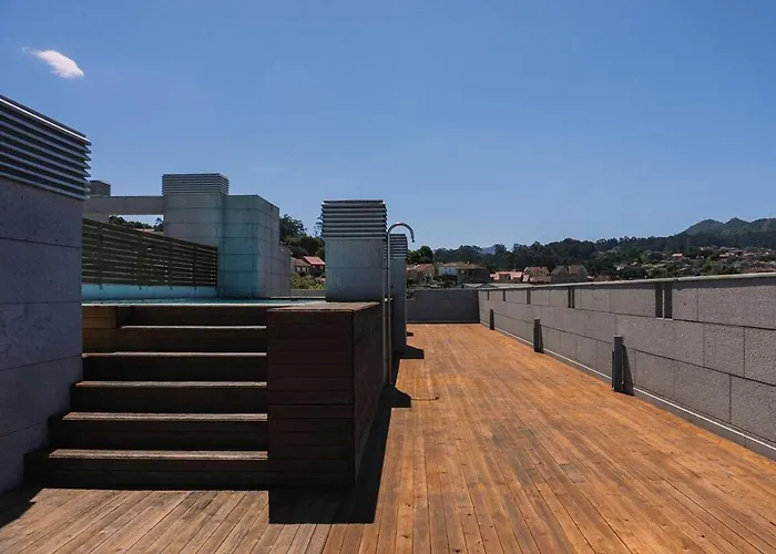 Lejlighed Piscina Y Garaje Cerca Del Centro By *